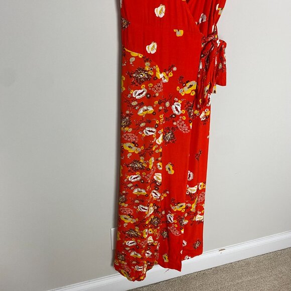Free People Gorgeous Jess Wrap Dress Womens Small Red Floral Midi - Picture 8 of 12
